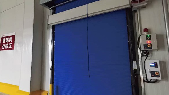 什麽是91视频网址入口冷庫保溫快速卷簾門？—91视频网址入口告訴你（nǐ）